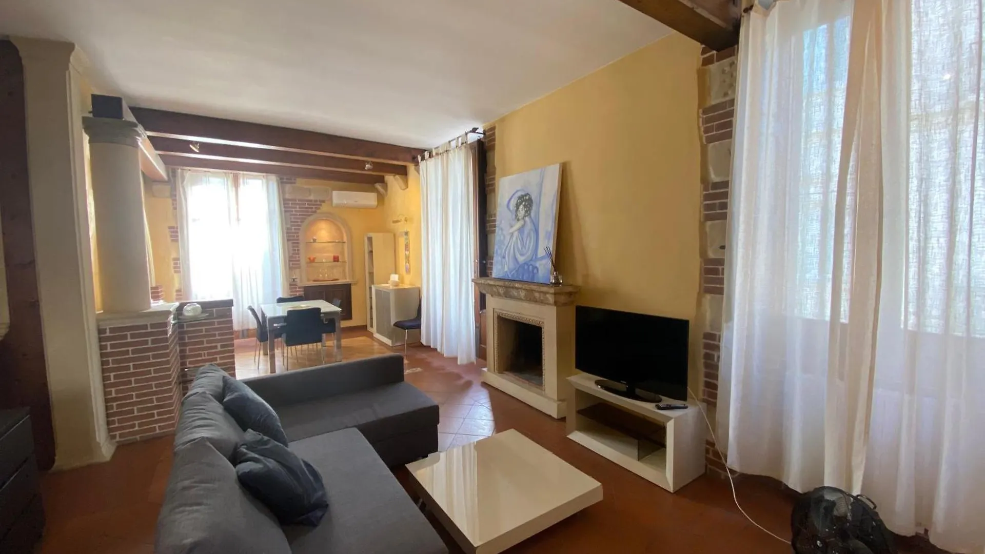 레체 Casa Chiara, Roof Terrace, 100M To The Historical Center 아파트 이탈리아
