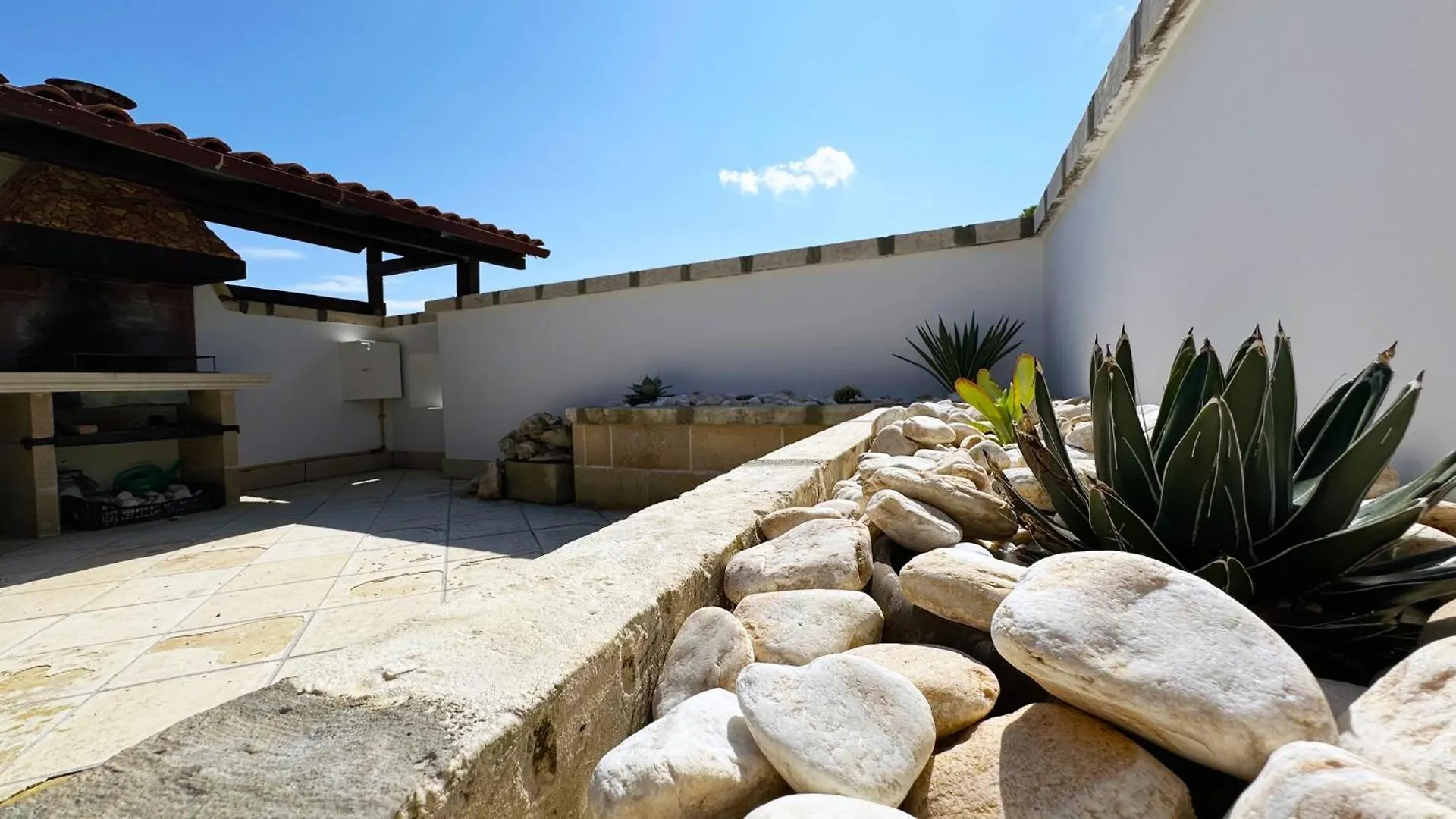 레체 Casa Chiara, Roof Terrace, 100M To The Historical Center 아파트